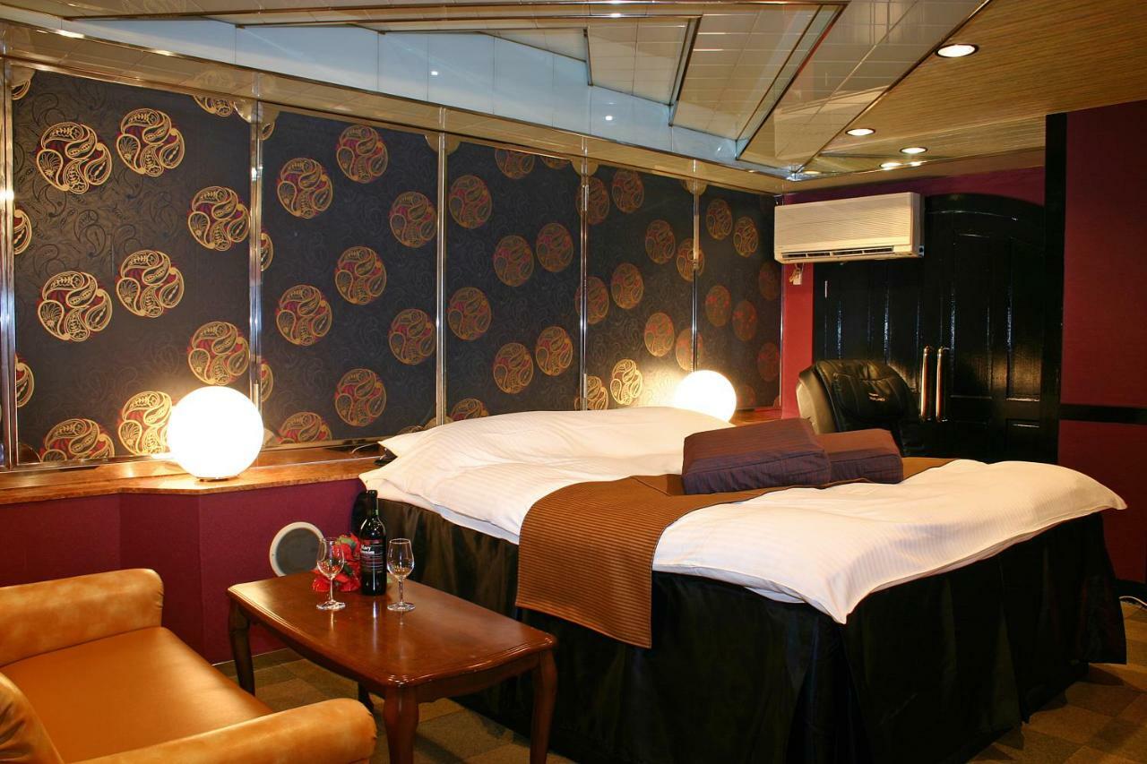 Hotel Chapel Story Sakaihigashi (Adults Only) Sakai  Luaran gambar
